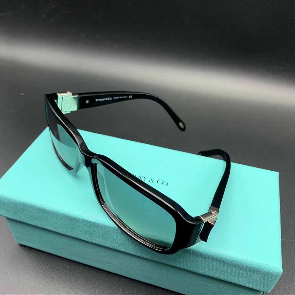 🌟SOLD🌟Tiffany & Co. Sunglasses -Black -Authentic - Picture 3 of 6